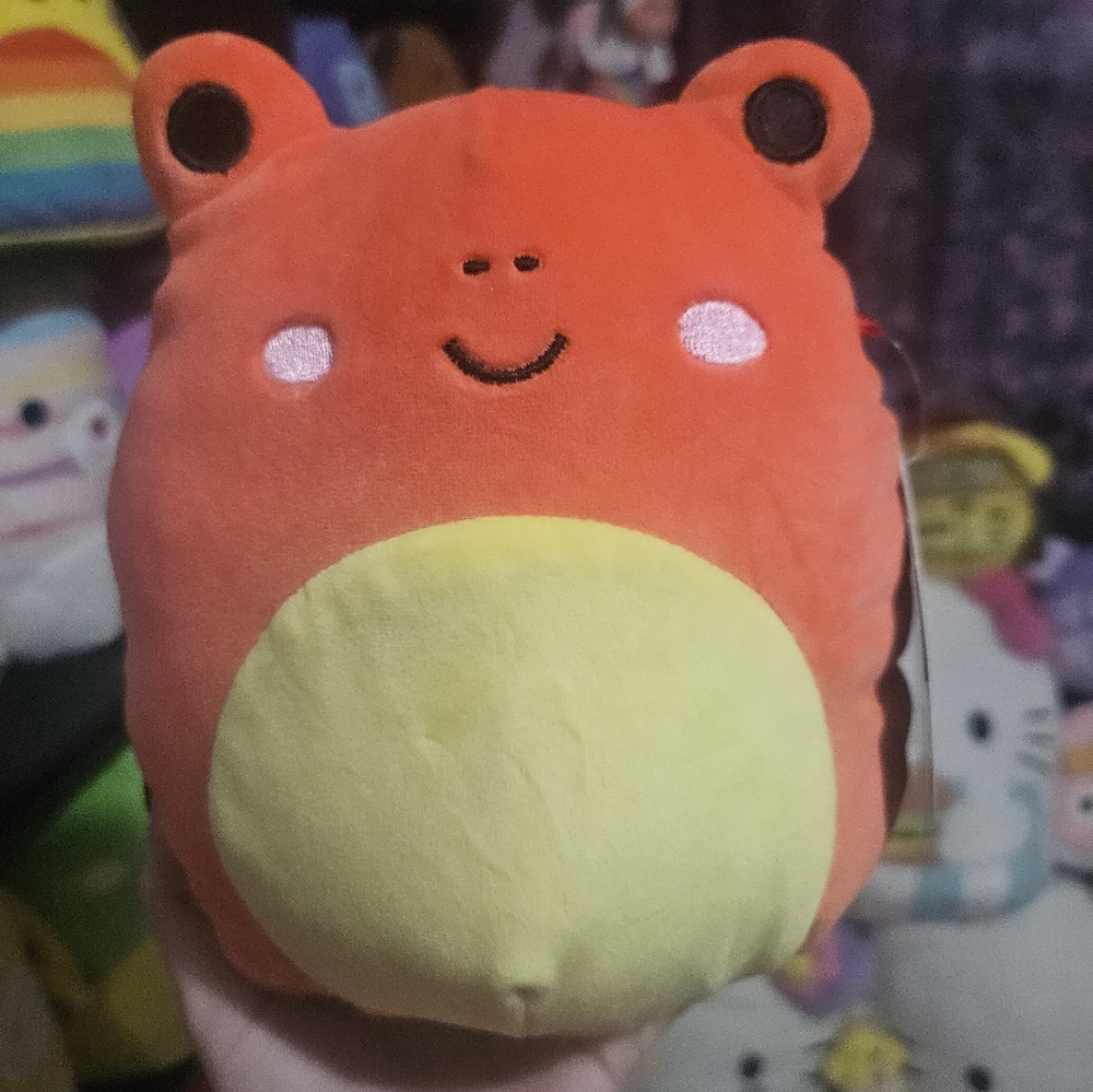 NWT Obu the 🐸 Red & Black Spotted Frog 7" Squishmallow